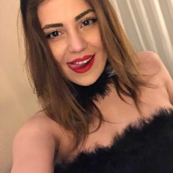 Seksi Bayan Nihal Yatağınıza Göz Dikti - Yenibosna